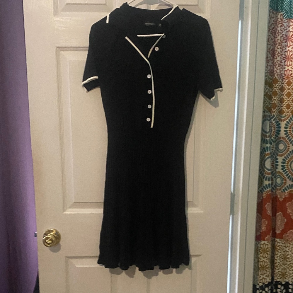Elegant Black Midi Dress with White Trim